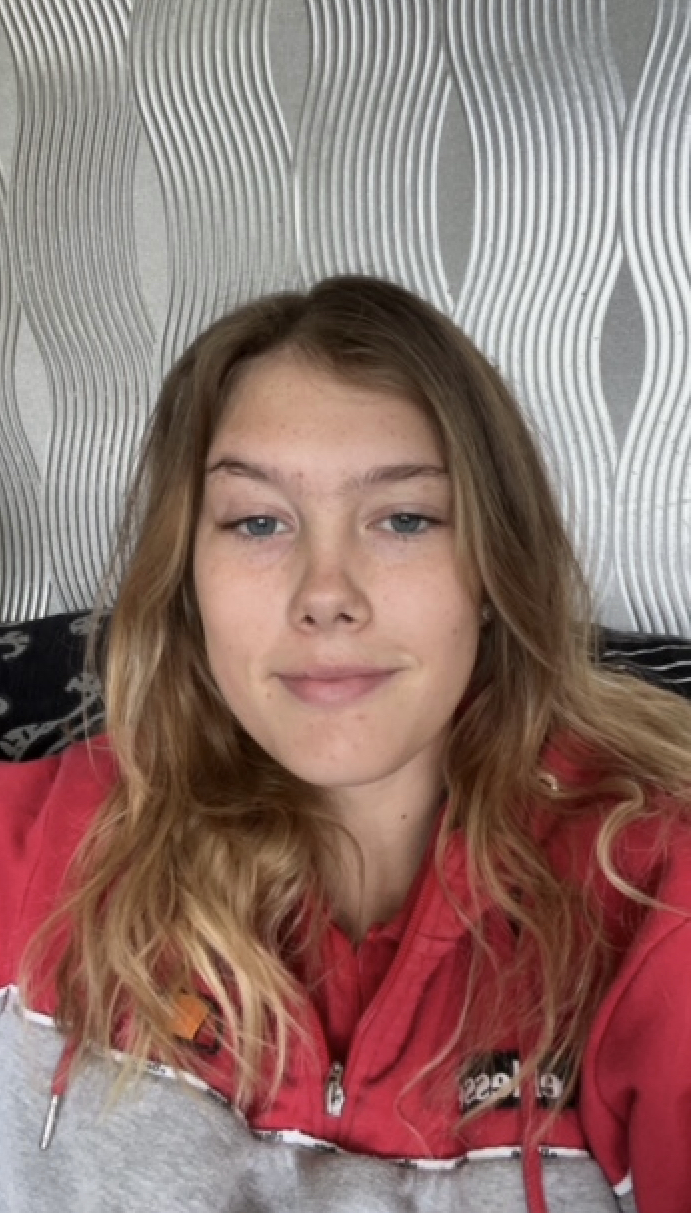 My name is Morgen  Coates.,I’m 18 years old,I’m a young carer and a student.  I care for my mum and three younger siblings who all have complex needs. I am an emotional support pillar for my mum,I help her around the house, with paper work, helping get my siblings ready for school, with their homework and their uniform.  I started Kool Carers back in 2019,I was very depressed and anxious,I didn’t have many friends and the ones I did have wouldn’t hang out with me outside of school due to my carer responsibilities. The minute I stepped into the centre I  immediately felt at home and I made friends for life, who never batted an eye at my situation. I  never had to explain why I was feeling a certain way.  I wanted to do this challenge because of how I felt prior to starting Club,I didn’t see a point in being here,Kool Carers gave me a purpose.I’m doing this challenge for my friend Amira who took her own life in the first lockdown, and for all the other young carers who feel different to their friends, and don’t think their lives are normal, the young carers who don’t know they are young carers and who need people who understand and will never judge. That is what I found in Kool  Carers ,with the staff and with the friends I have made.  This challenge was a chance for me to advocate for all unidentified and identified young carers who feel alone, because I promise you are not! I’m thankful to Rachel and global for giving me this opportunity   In April 2021,I was diagnosed with a brain tumour/lesion, a 5X9mm lesion in my left peri ventricular white matter. This was a big shock to me and my family, but the staff and people at Kool Carers helped me through it all. I struggled a lot to come to grips with everything but I was supported and am now stable and medicated.   