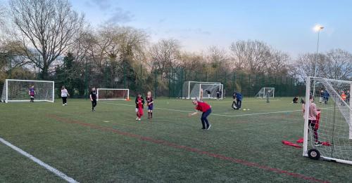 99756F98-F78B-4F49-962E-4225A73B36A7